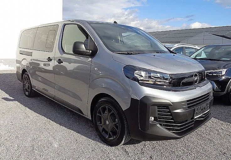 Zunanja slika - Opel Zafira - VIVARO L 2.2CDTI 180KM AVT. 9 SEDEŽEV - NA ZALOGI - 2