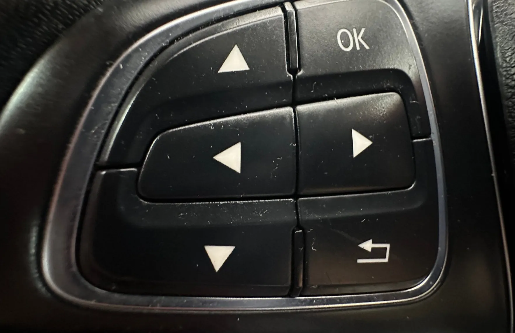 Zunanja slika - Mercedes-Benz B-Razred - B 200 BENCIN 1.6 SLOVENSKI.SAMO 104.000 KM - 6