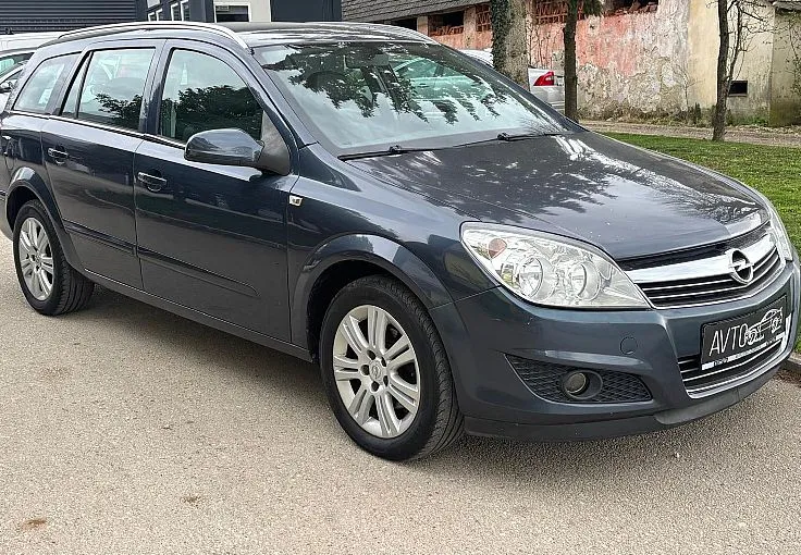 Zunanja slika - Opel Astra - Karavan 1.7 CDTI Cosmo - 3