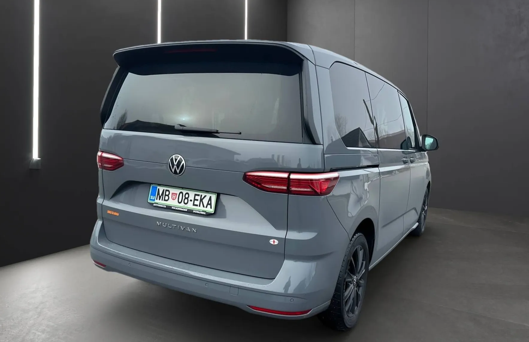 Zunanja slika - VW Multivan - 2.0 TDI AUT. FULL LED ACC LINE ASIST PDC NAVI - 8