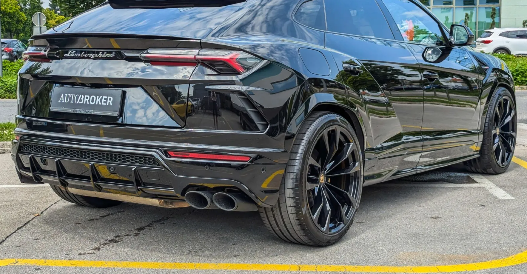 Zunanja slika - Lamborghini Urus - ADAS 360 HUD STARYNIGHT MASAŽA GAR. FEB2026 - 5