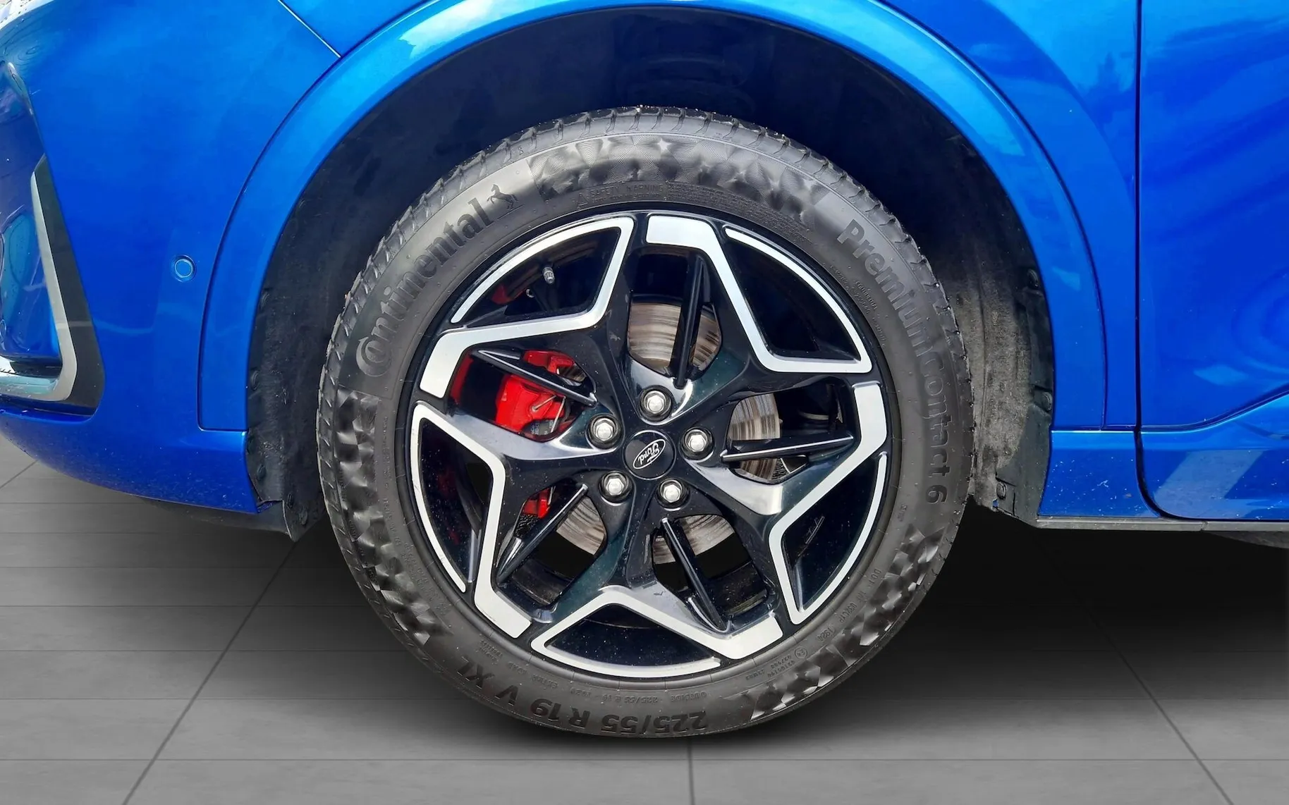 Zunanja slika - Ford Kuga - 2.5 HYBRID PHEV ST-Line CVT-SLO-LED-RADAR-NAVI-360 - 14