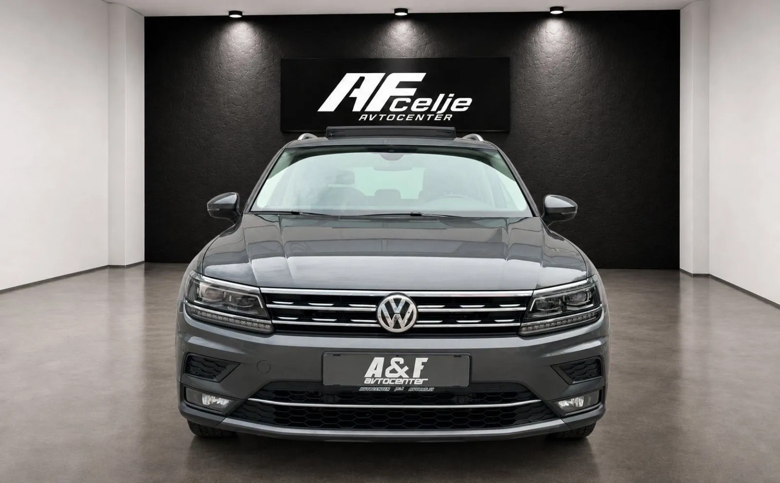 Zunanja slika - VW Tiguan - 2.0TDI-DSG-H LINE-VIRTUAL-PANORAMA-LIZING ZA TUJ - 2