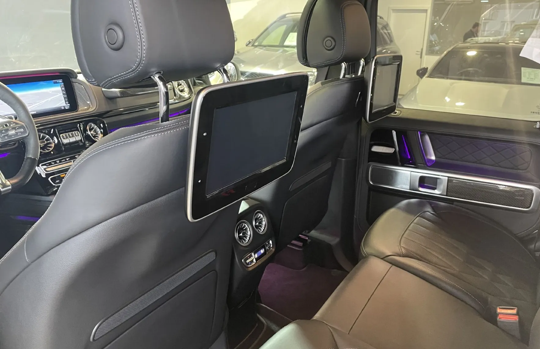 Zunanja slika - Mercedes-Benz G-Razred - G63-AMG-HEADUP-VIRTUAL-NAVI-PANO-HLAJ.SED-KLJUKA - 15