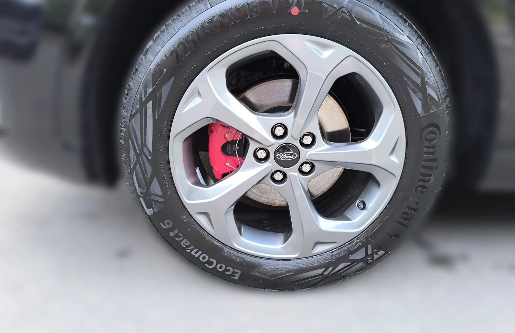 Zunanja slika - Ford Kuga - 2.5 Duratec PHEV ST-Line X CVT 243 KM - 8