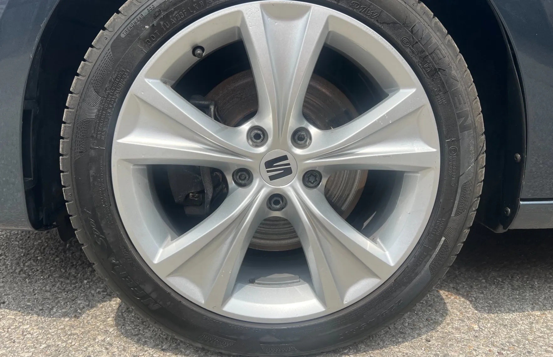Zunanja slika - Seat Leon - ST 2.0 TDI FR DSG.NEMŠKI+4ALU.PANORAMA.GRE.SEDEŽEV - 6