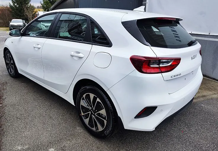 Zunanja slika - KIA Ceed - 1.0 T-GDi LX Champion+ ISG. M T 74 kW - 3