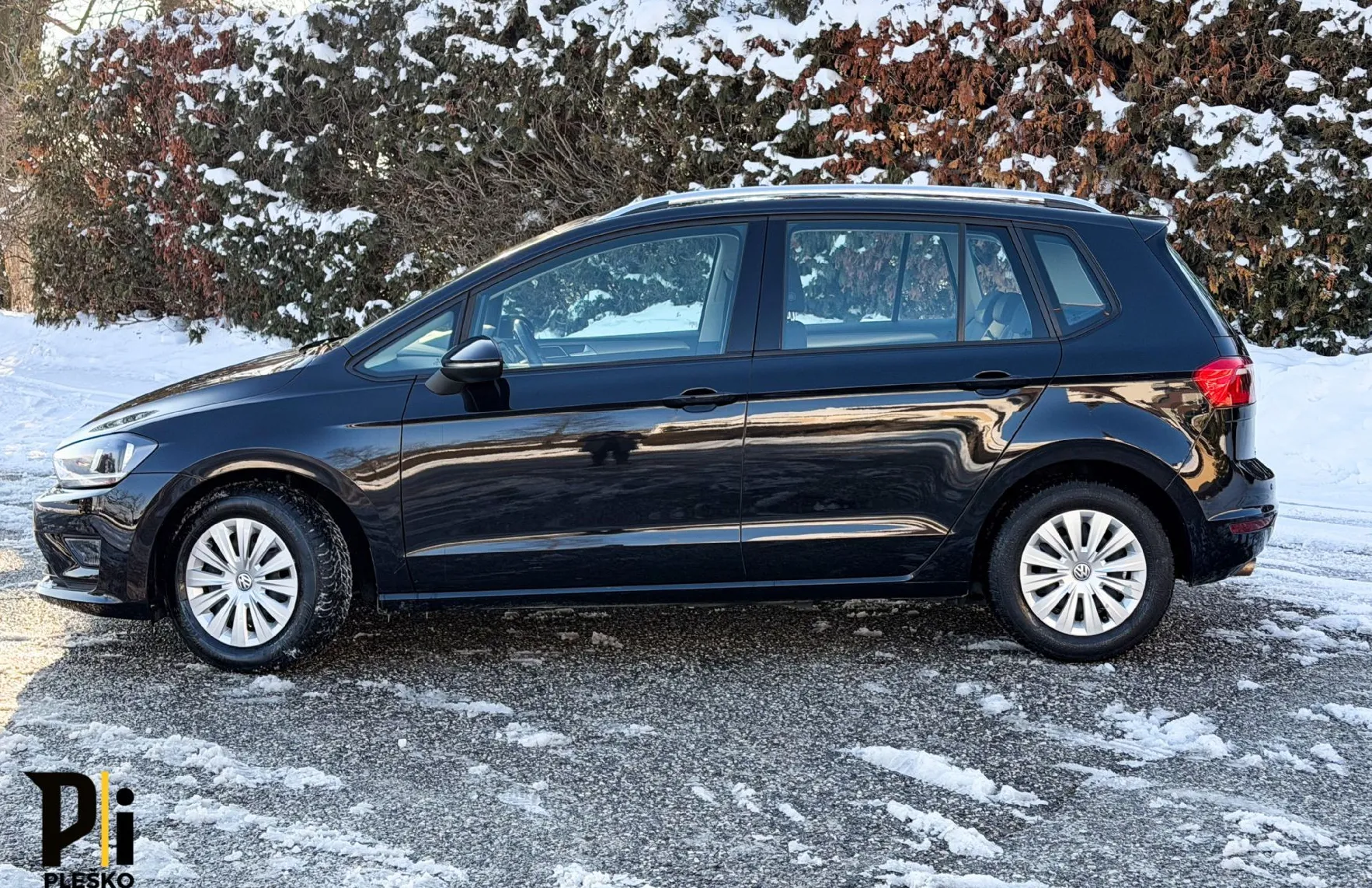 Zunanja slika - Volkswagen Golf - Sportsvan 1.6 TDI BlueMotion Comfortline 81  110 - 3