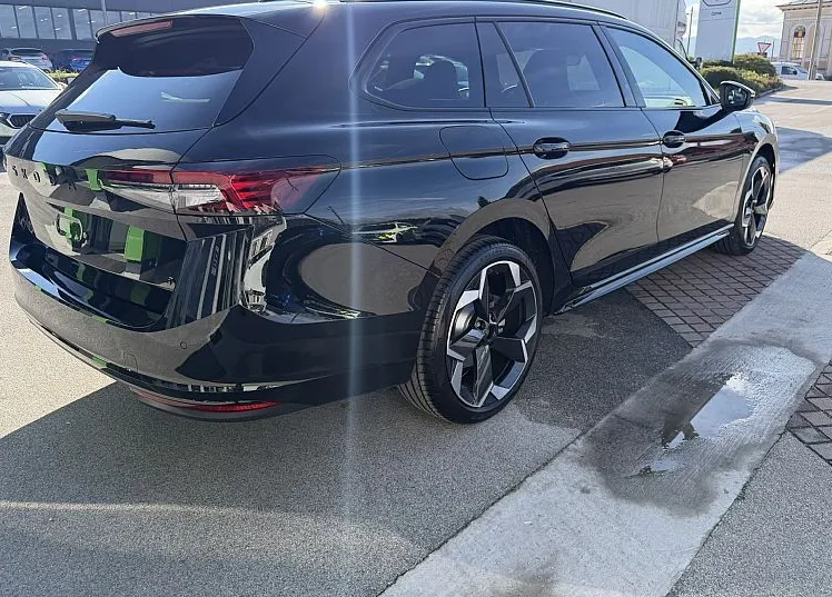 Zunanja slika - Škoda Superb - 1.5 TSI PHEV Sportline Combi 150 kW DSG - AKCIJA - - 7