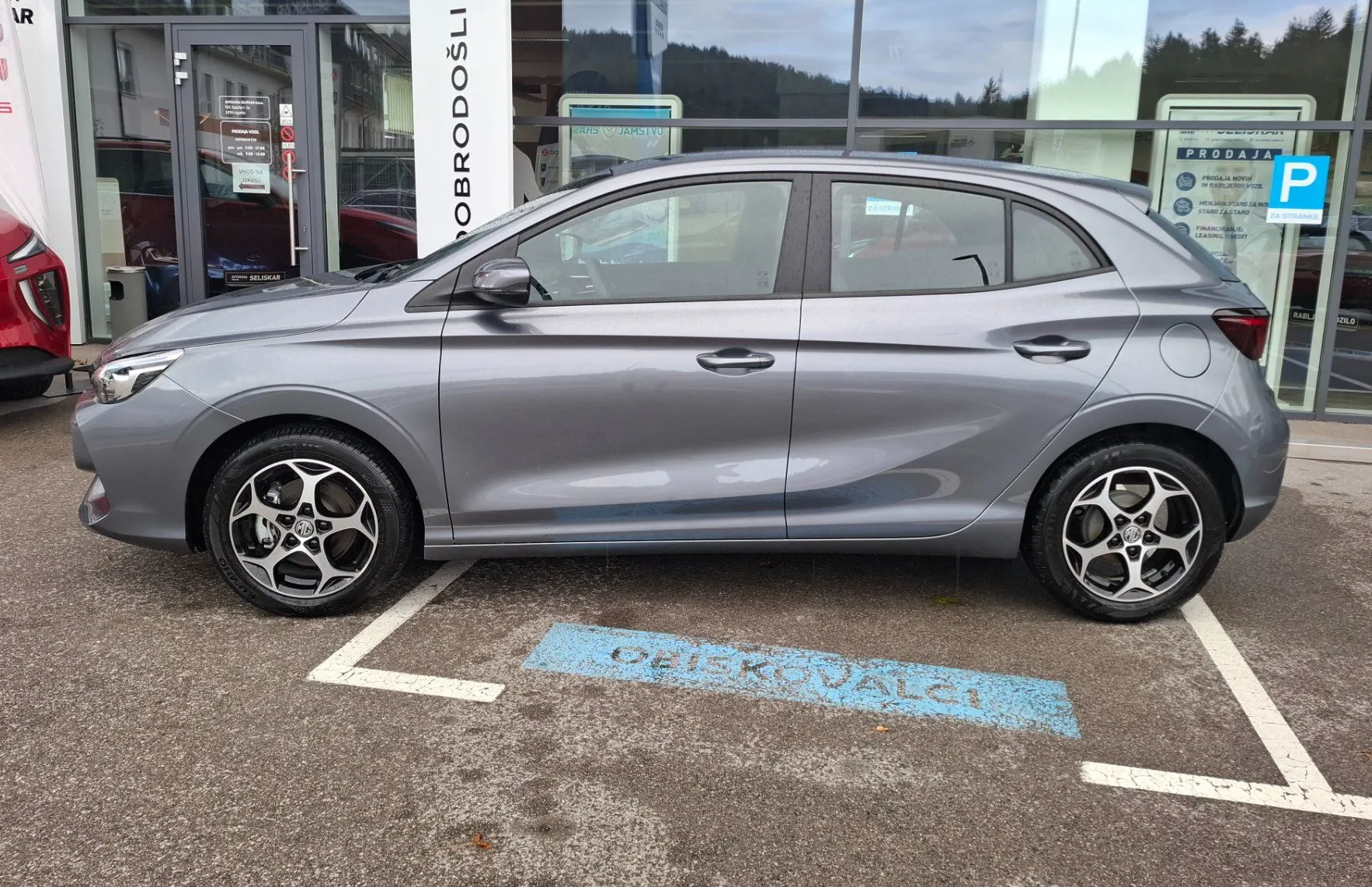 Zunanja slika - MG MG3 - 1.5 HYBRID+ SAMO 20.402km + TOP OPREMA - 5