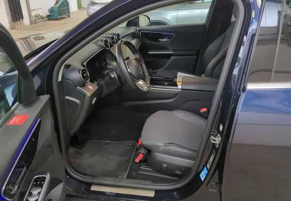 Zunanja slika - Mercedes-Benz GLC-Razred - GLC 220d 4MATIC Avt.NEMŠKI+4ALU.KAMERA.LED.USNJE - 7