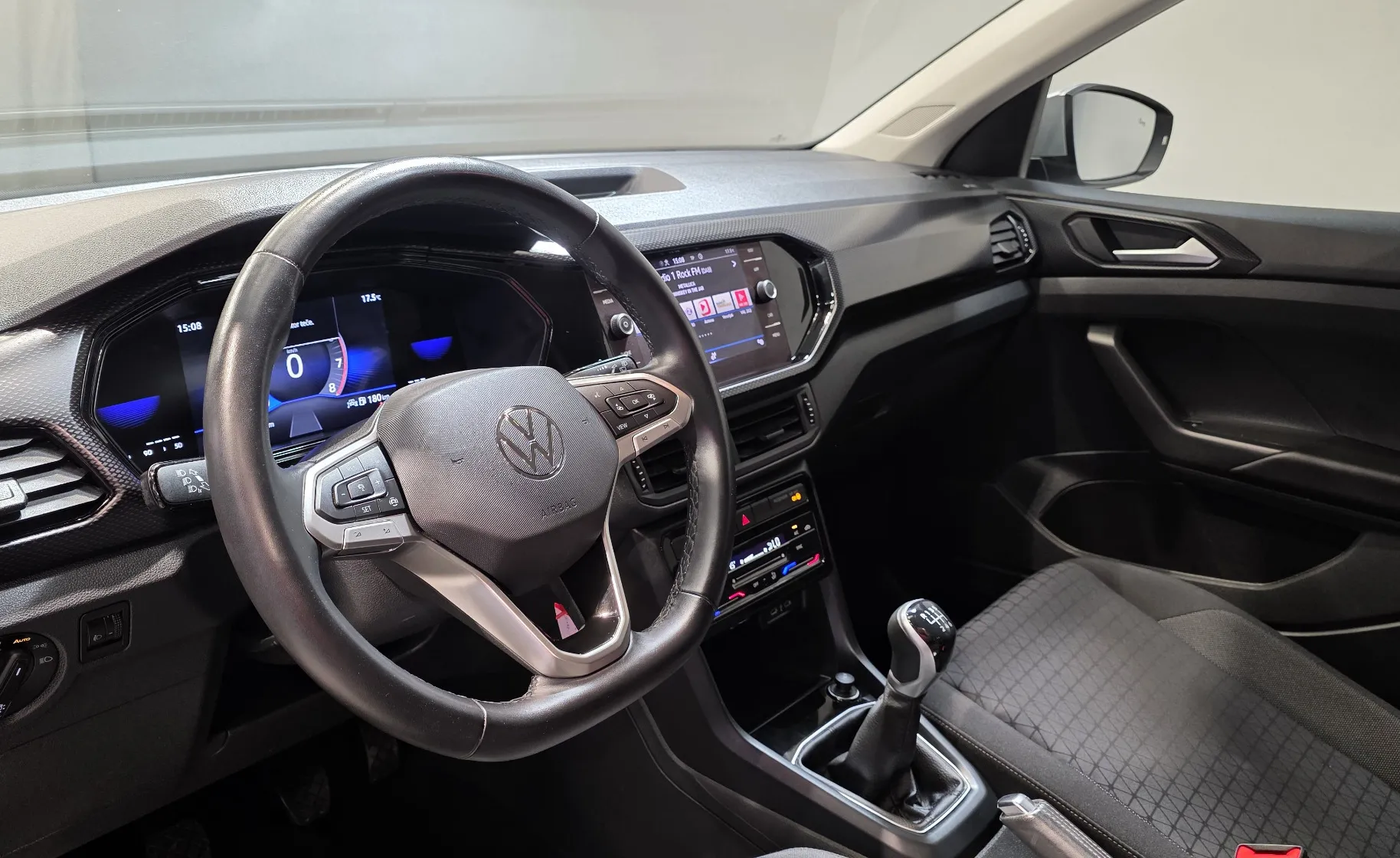 Zunanja slika - VW T-Cross - 1,0 TSI BMT 1.LAST SLO VIRTUAL ACC LANE - 9