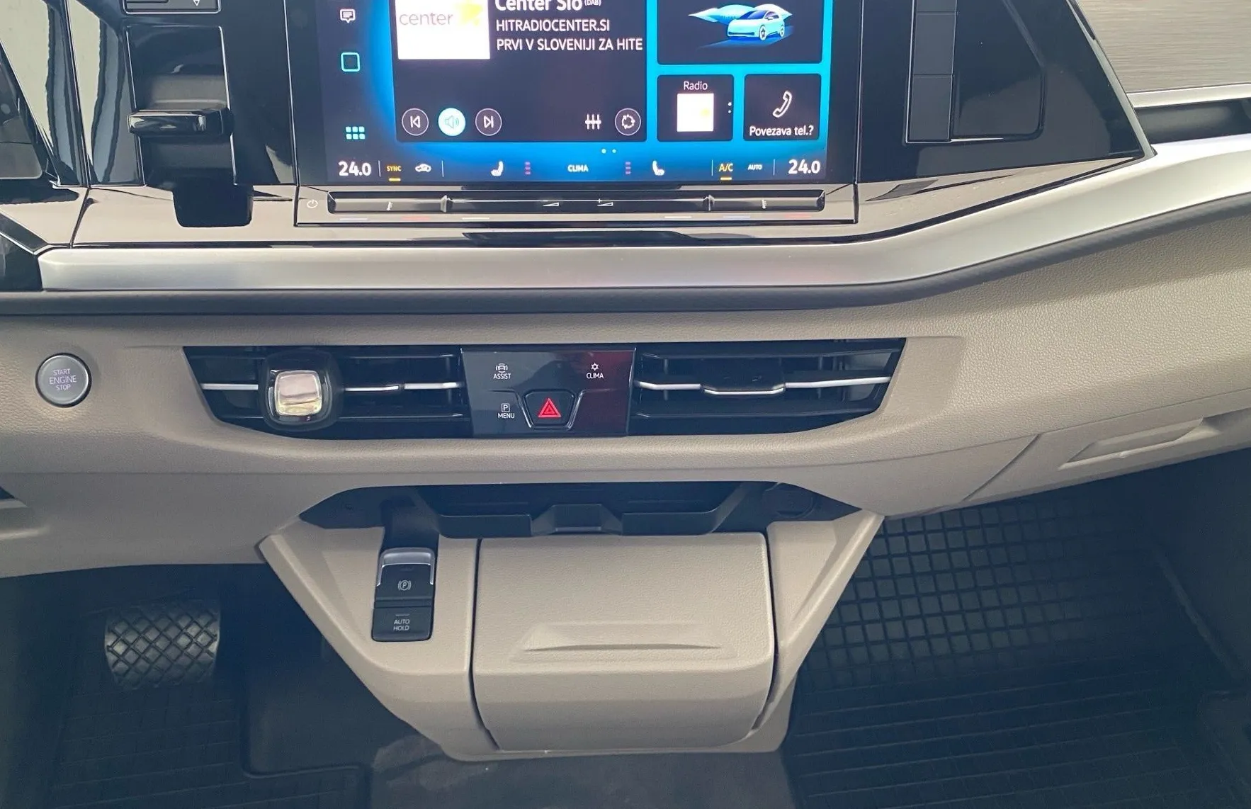 Zunanja slika - VW Multivan - 2.0 TDI DSG Life EDITION - 8