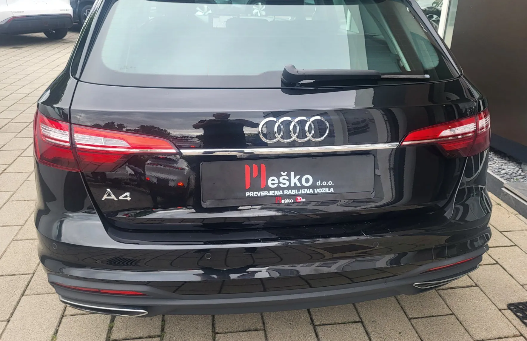 Zunanja slika - Audi A4 - Avant 2.0 TDI AUT navi-alu-pdc-led-radar temp-virtual - 6