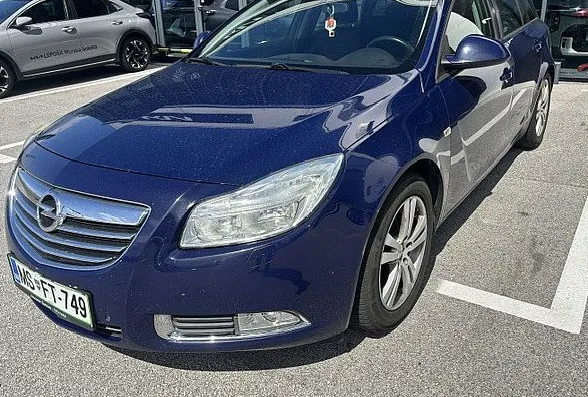 Zunanja slika - Opel Insignia - SportsTourer 2.0CDTI Cosmo.navigacija.gret.sedezev - 7