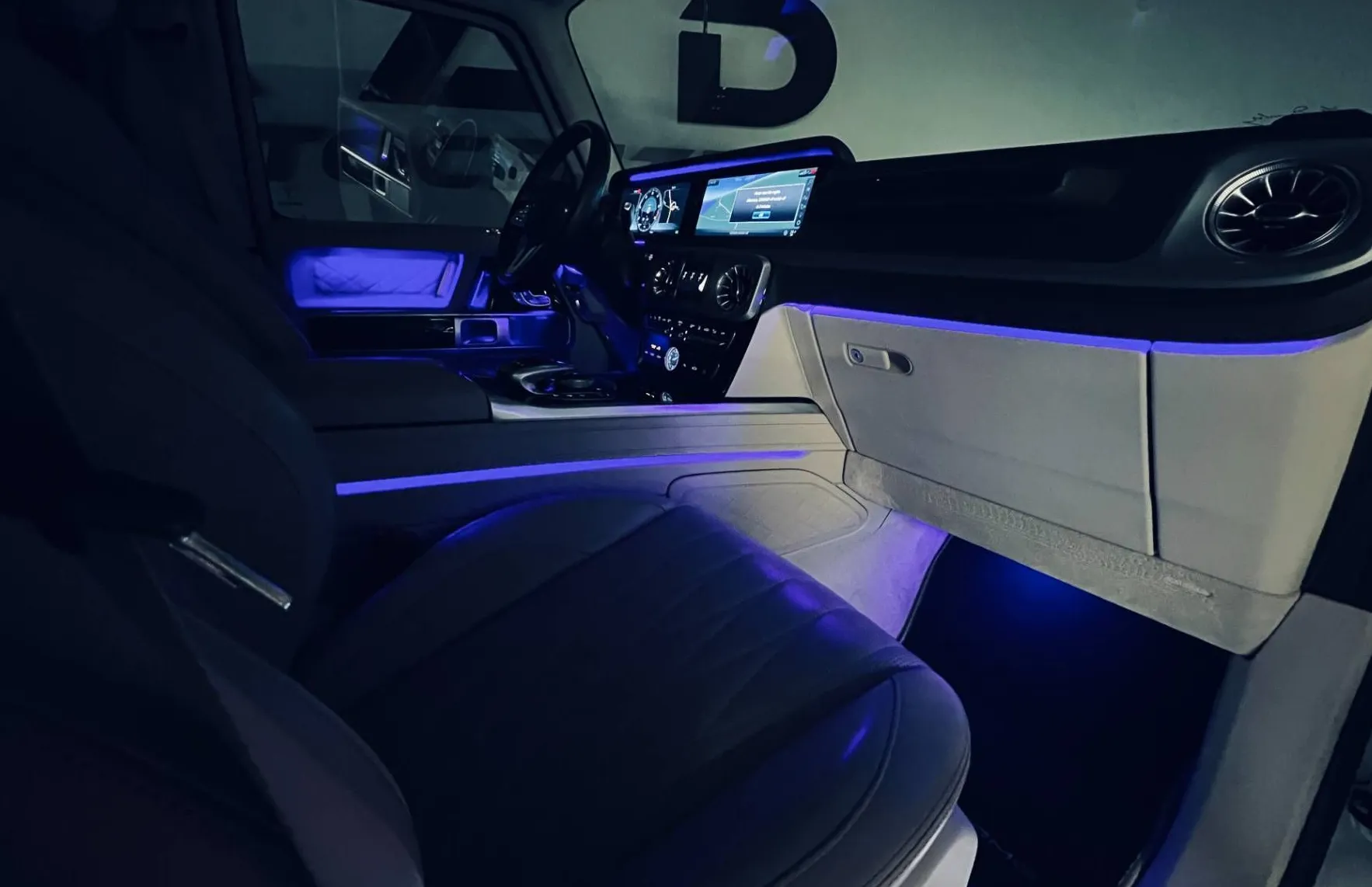 Zunanja slika - Mercedes-Benz G-Razred - G350d AMG G63 LOOK-KAMERA-ALU 23- - 9