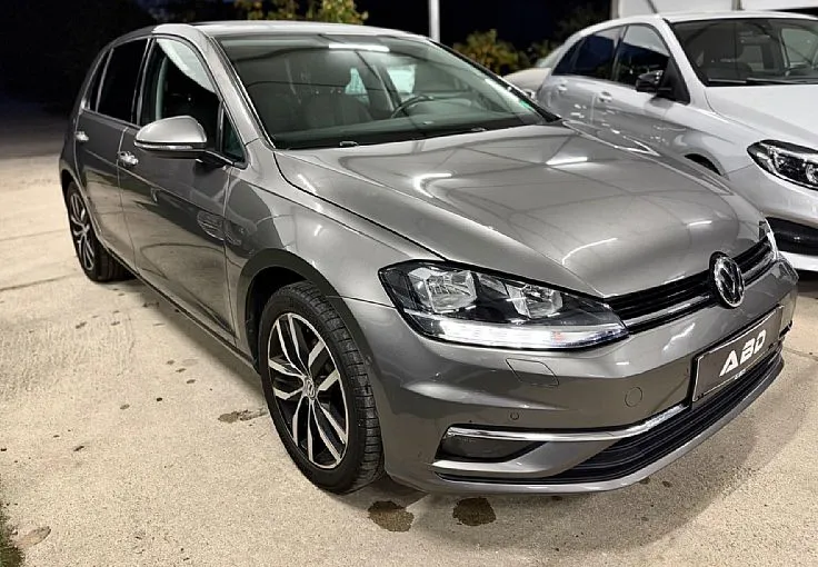 Zunanja slika - Volkswagen Golf - 1.2 TSI 7.5 81kW 1.LASTNIK LED 17COL AKTIVNI TEMP - 3