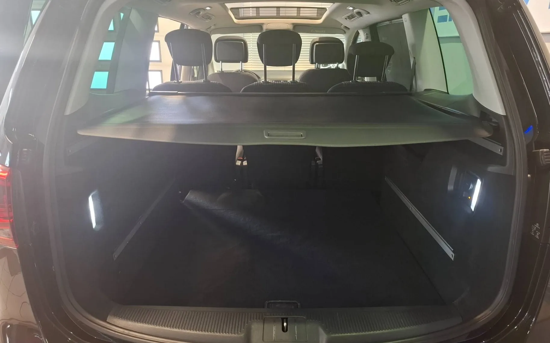 Zunanja slika - Seat Alhambra - 2.0 TDI DSG PANORAMA-KAMERA-GRETJE SEDEŽEV-ALU-P.. - 6