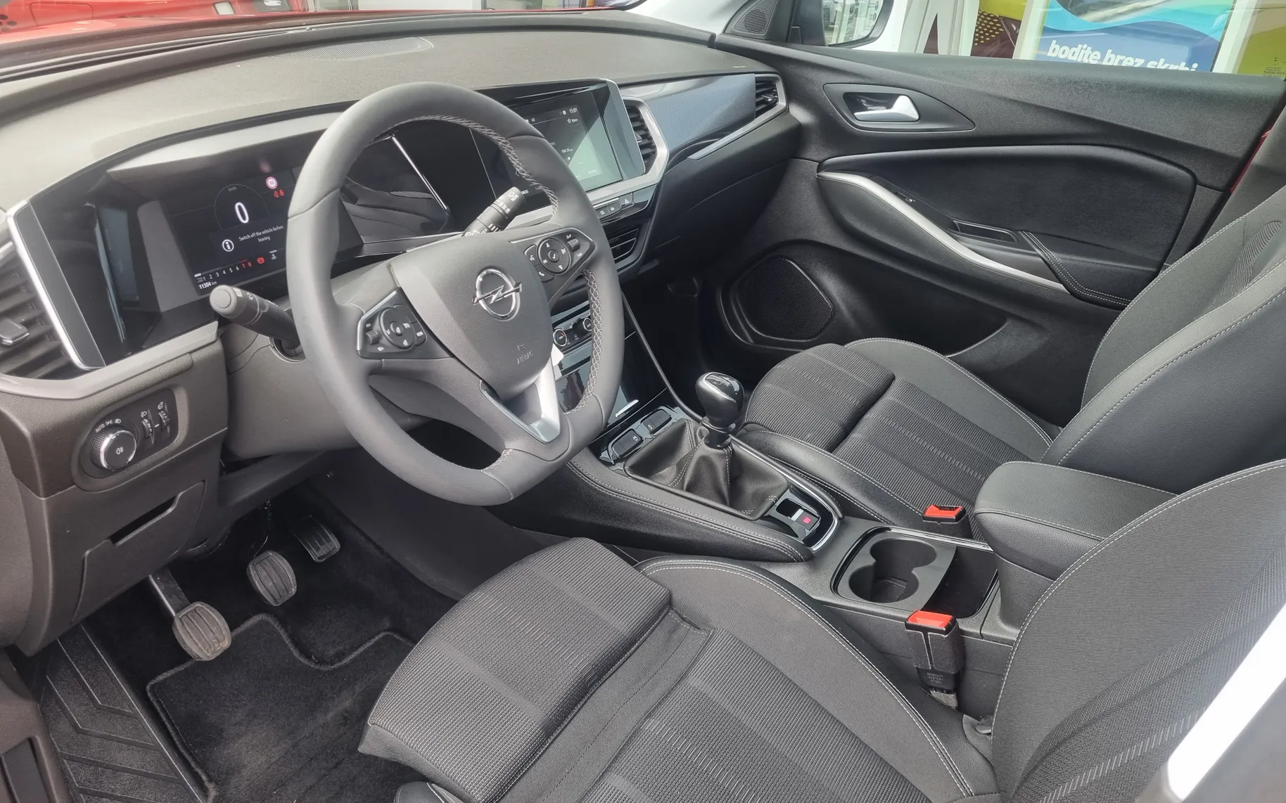Zunanja slika - Opel Grandland X - Grandland 1.2 Turbo - SAMO 11.303km - POTRJENA SERVISNA - 7