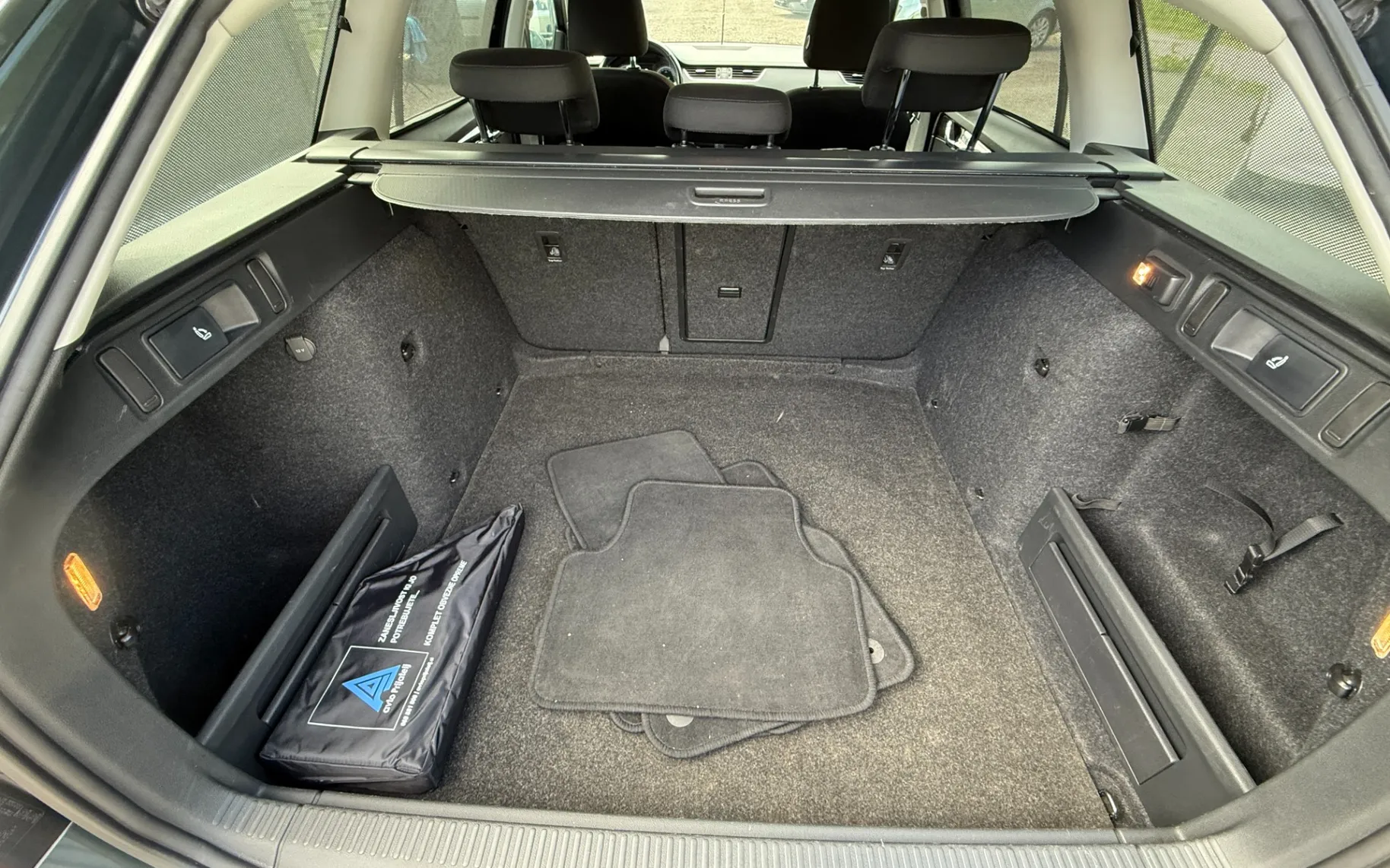Zunanja slika - Škoda Octavia - 2.0 TDI 110KW Avt - 10
