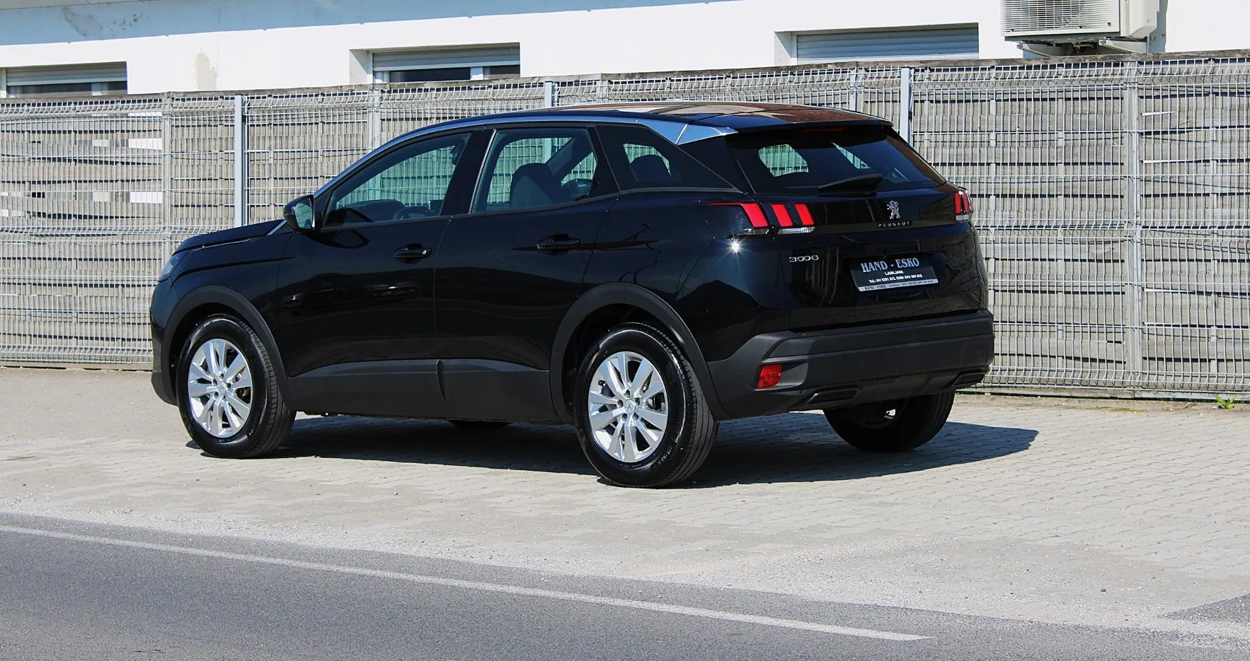 Zunanja slika - Peugeot 3008 - 1.5 BlueHDI 130 Active Pack Avt._LED_ALU_KAMERA - 8