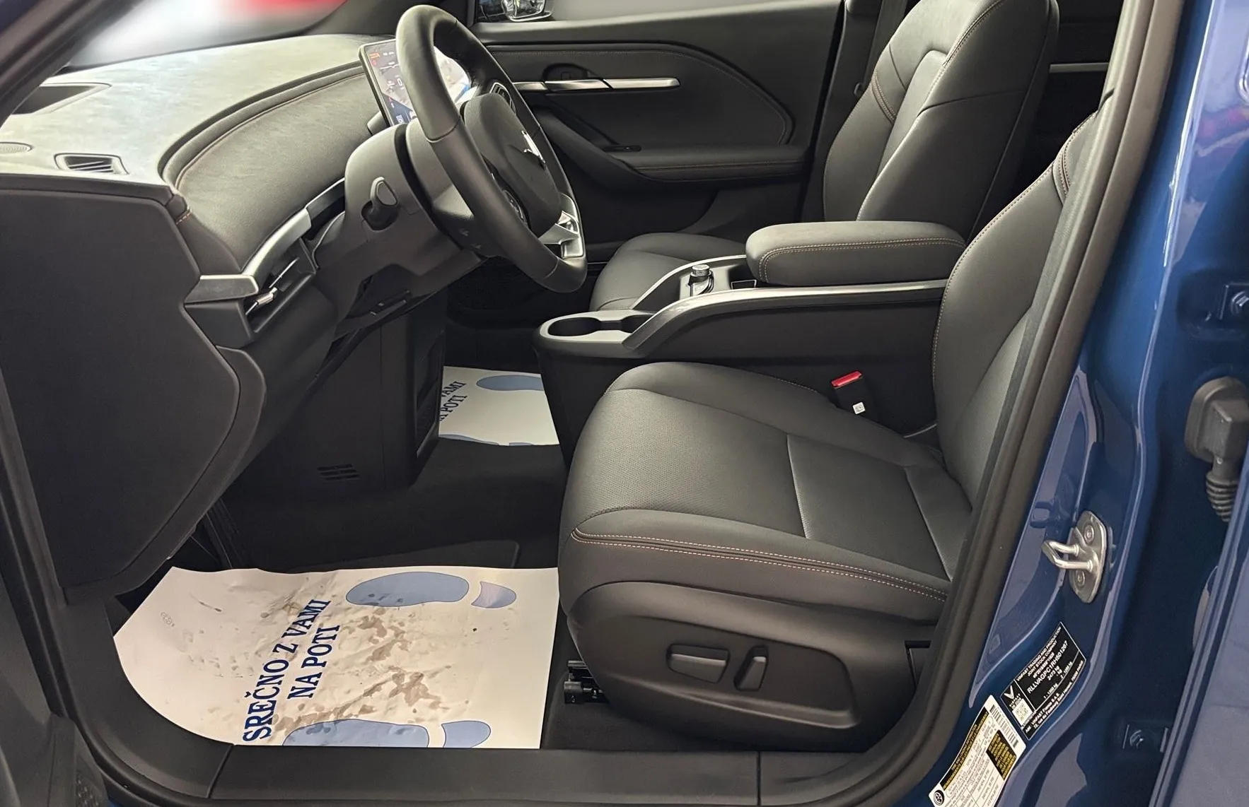 Zunanja slika - Vinfast VF6 - PLUS 59.6kWh 204PS FWD - 11