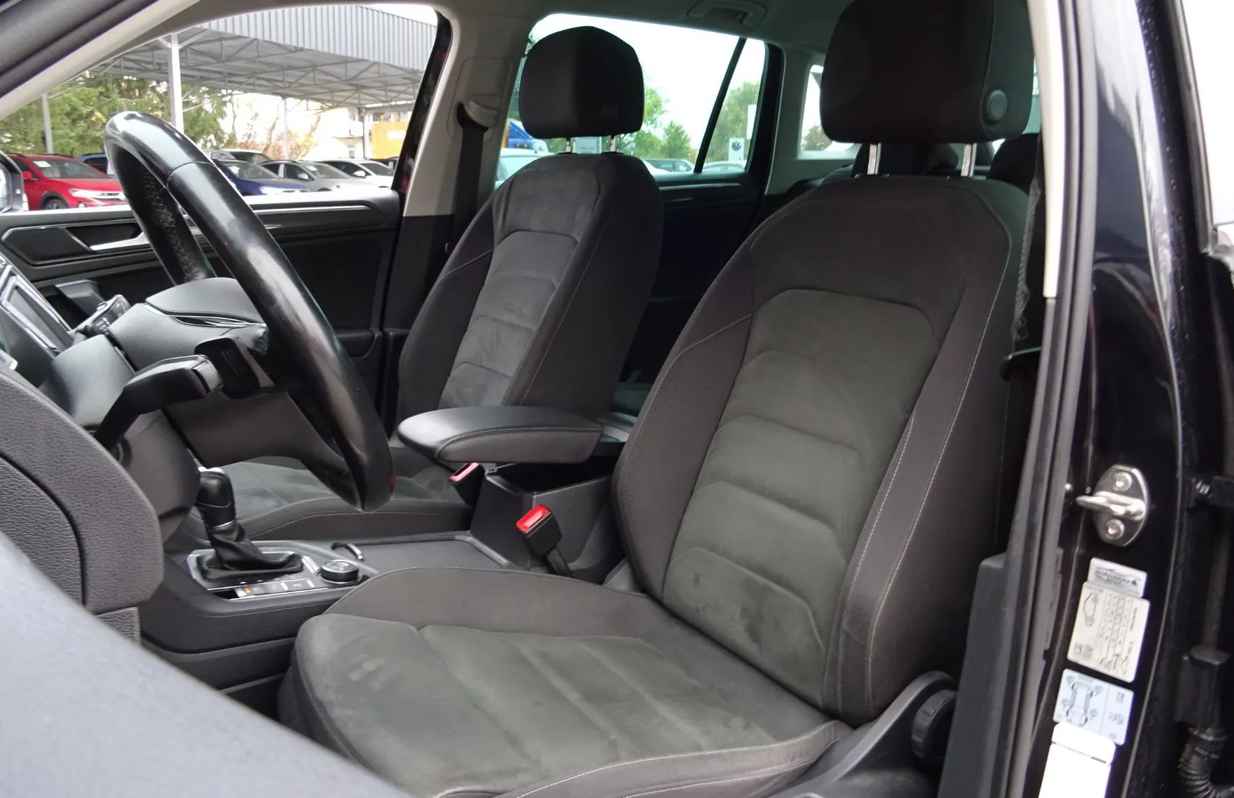 Zunanja slika - Volkswagen Tiguan - 2.0 TDI DSG 4MOT Highline 240KM - SLO - - 8