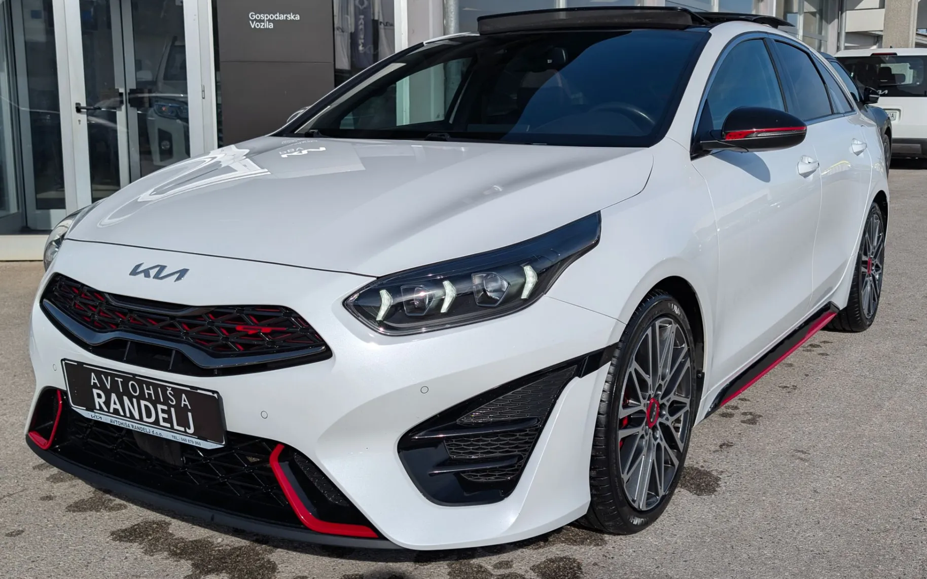 Zunanja slika - KIA ProCeed - 1.6 T-GDi 150kW GT ISG DCT KIA CONNECT - 2