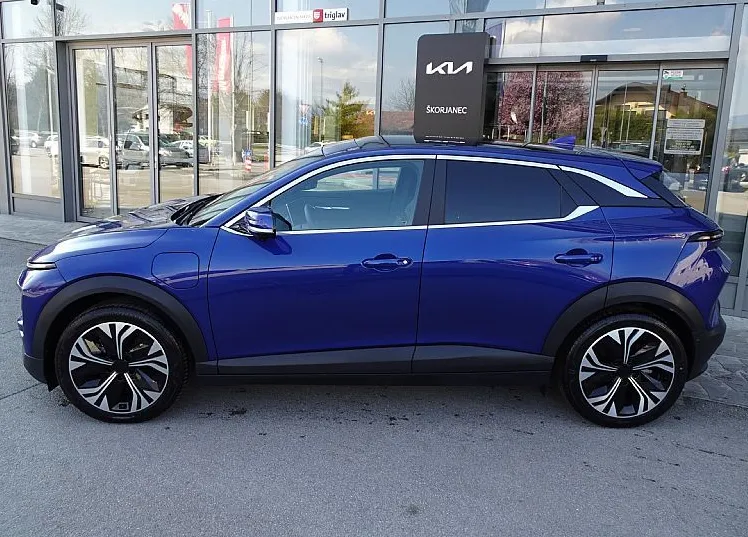 Zunanja slika - Vinfast VF6 - PLUS - 1.000 EUR DODATNEGA POPUSTA PRI MENJAVI - 2