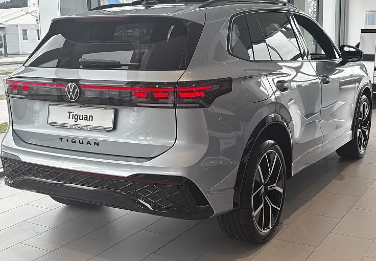 Zunanja slika - Volkswagen Tiguan - R-Line 4JOY 2.0 TDI DSG - 4