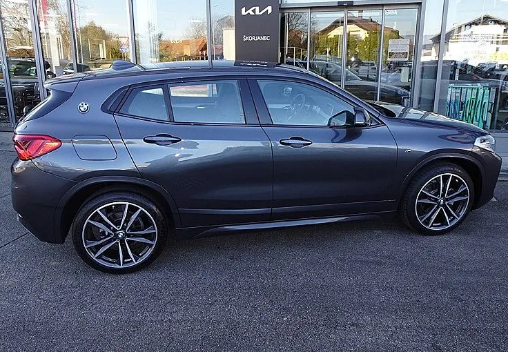 Zunanja slika - BMW X2 - serija : sDrive18i M Sport AKCIJA - 1.000 € - 5