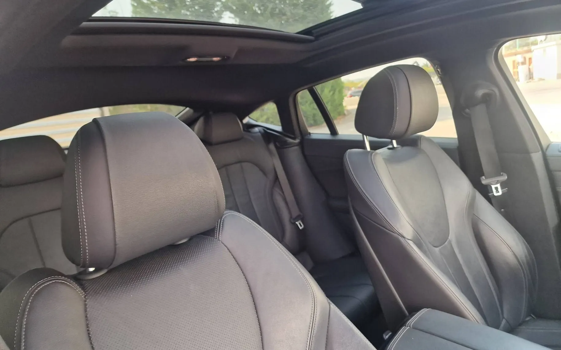 Notranja slika - BMW serija X6: - xDriveM50d Avt. 22COL PAN. HARMAN-LASER - 8
