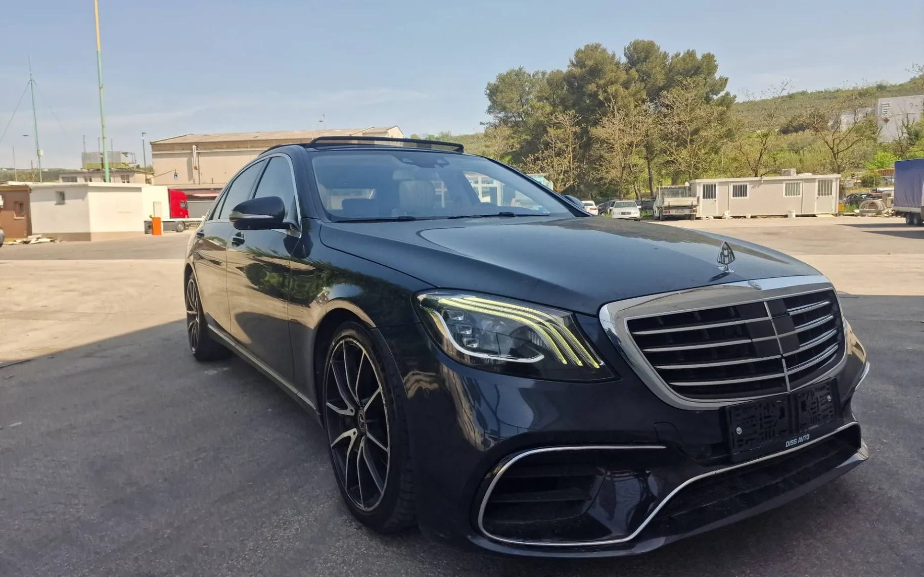 Zunanja slika - Mercedes-Benz S-Razred - 350 d 4MATIC LONG DVD PAN. FACELIFT AMG 63 LOOK - 1