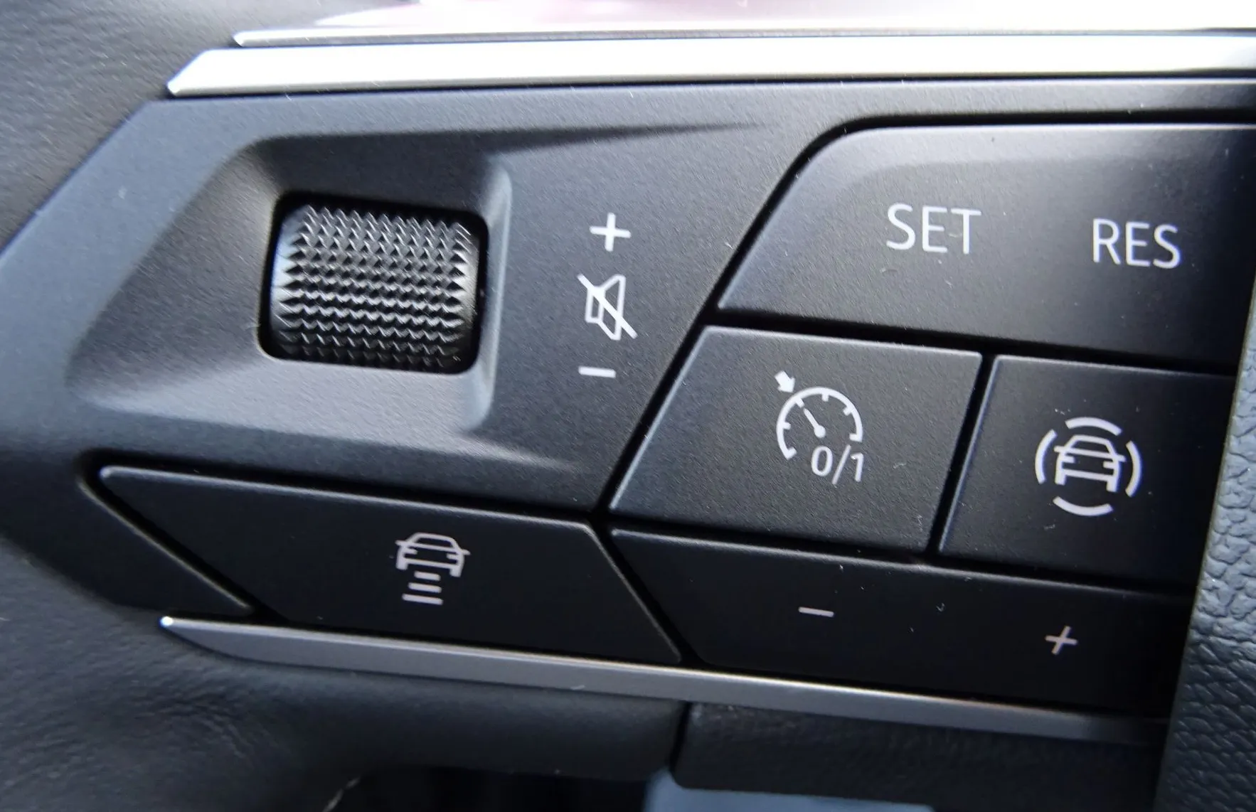 Zunanja slika - Seat Ateca - 1.5 TSI 150KM STYLE EDITION -VLEČNA KLJUKA -KAMERA - 14
