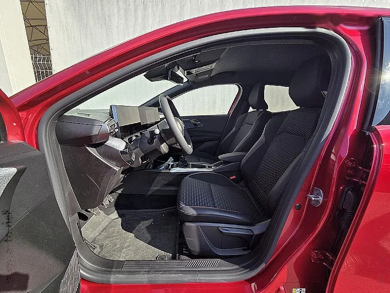Zunanja slika - Renault Clio - 6 Techno TCE115+Varnost Parkiranje+18col - 8