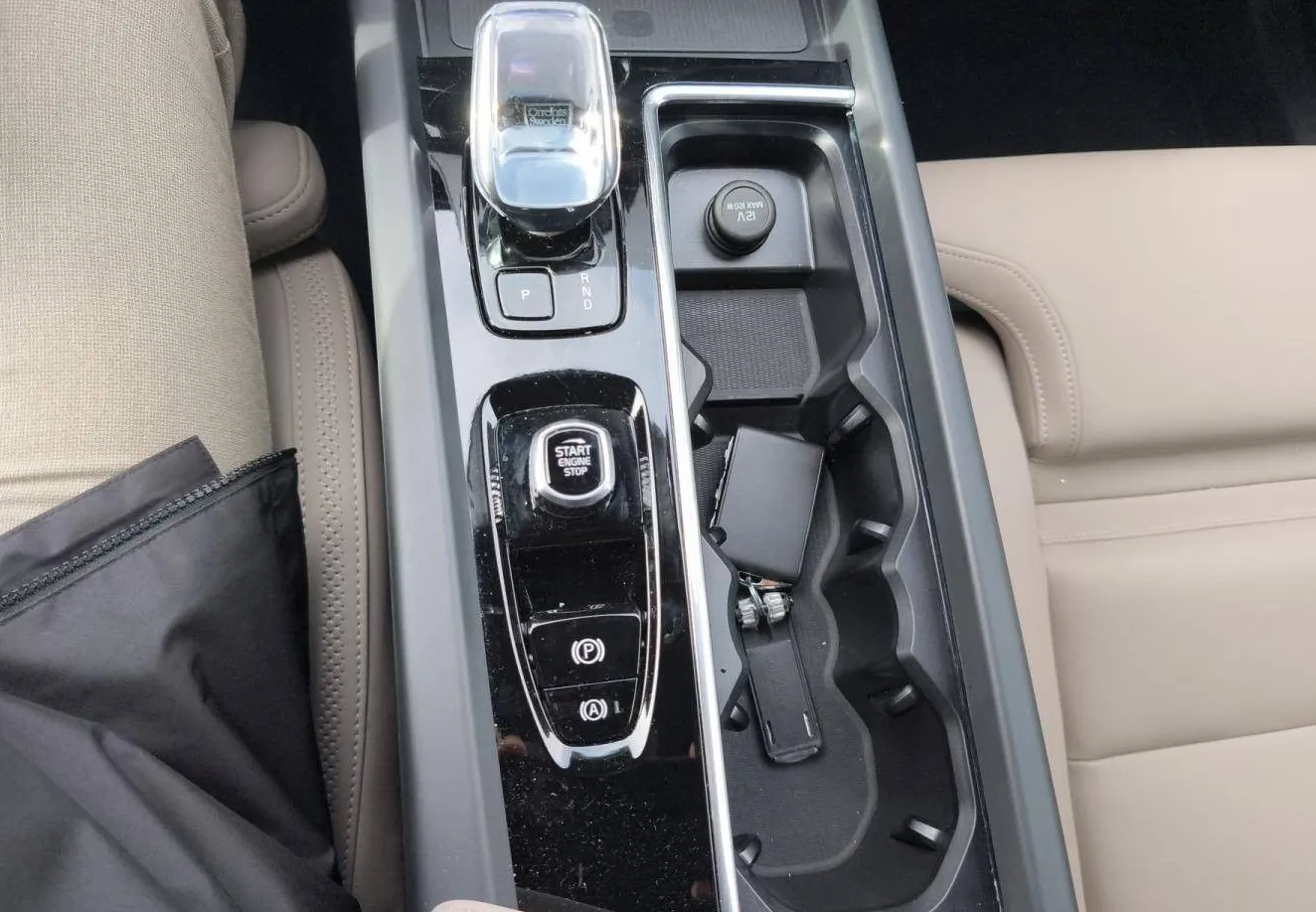 Zunanja slika - Volvo XC60 - B5P AWD Plus Dark Avt. - 18