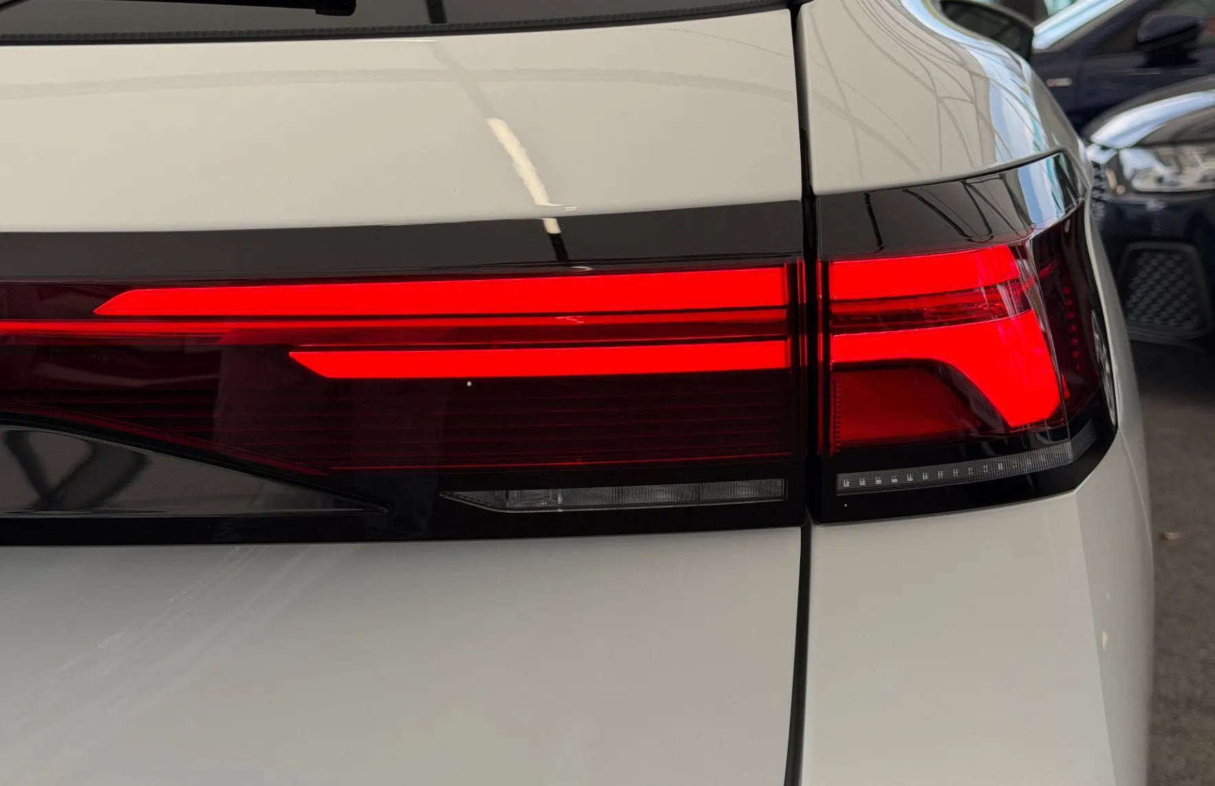 Zunanja slika - Volkswagen Passat - Variant Business 1.5 eTSI DSG - 5