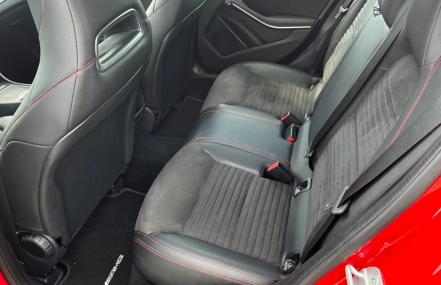 Zunanja slika - Mercedes-Benz GLA-Razred - GLA 200 d AMG Line Avt. NAVI. TEMPOMAT. F1 PRES. - 9