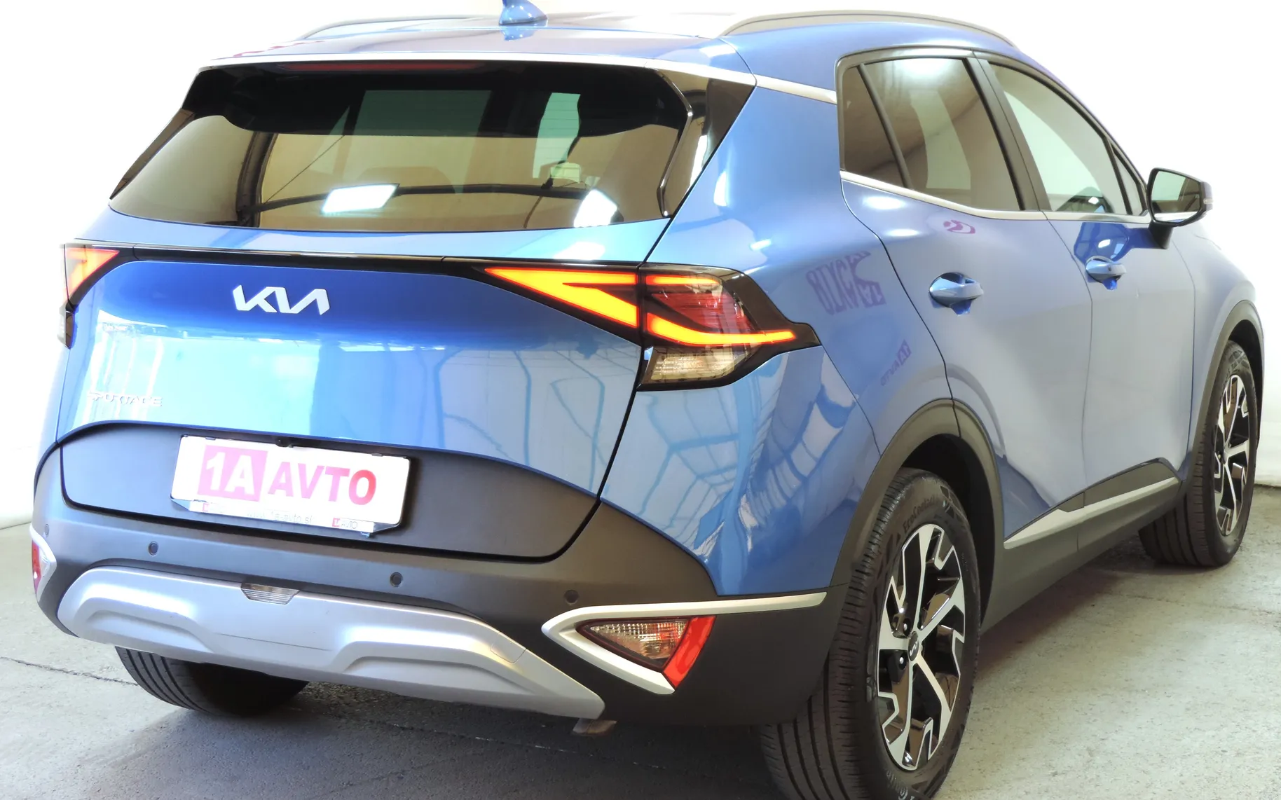 Zunanja slika - KIA Sportage - 2WD 1.6 CRDI MHEV EX Style Aut. LED-KAMERA-KEYLESS - 13