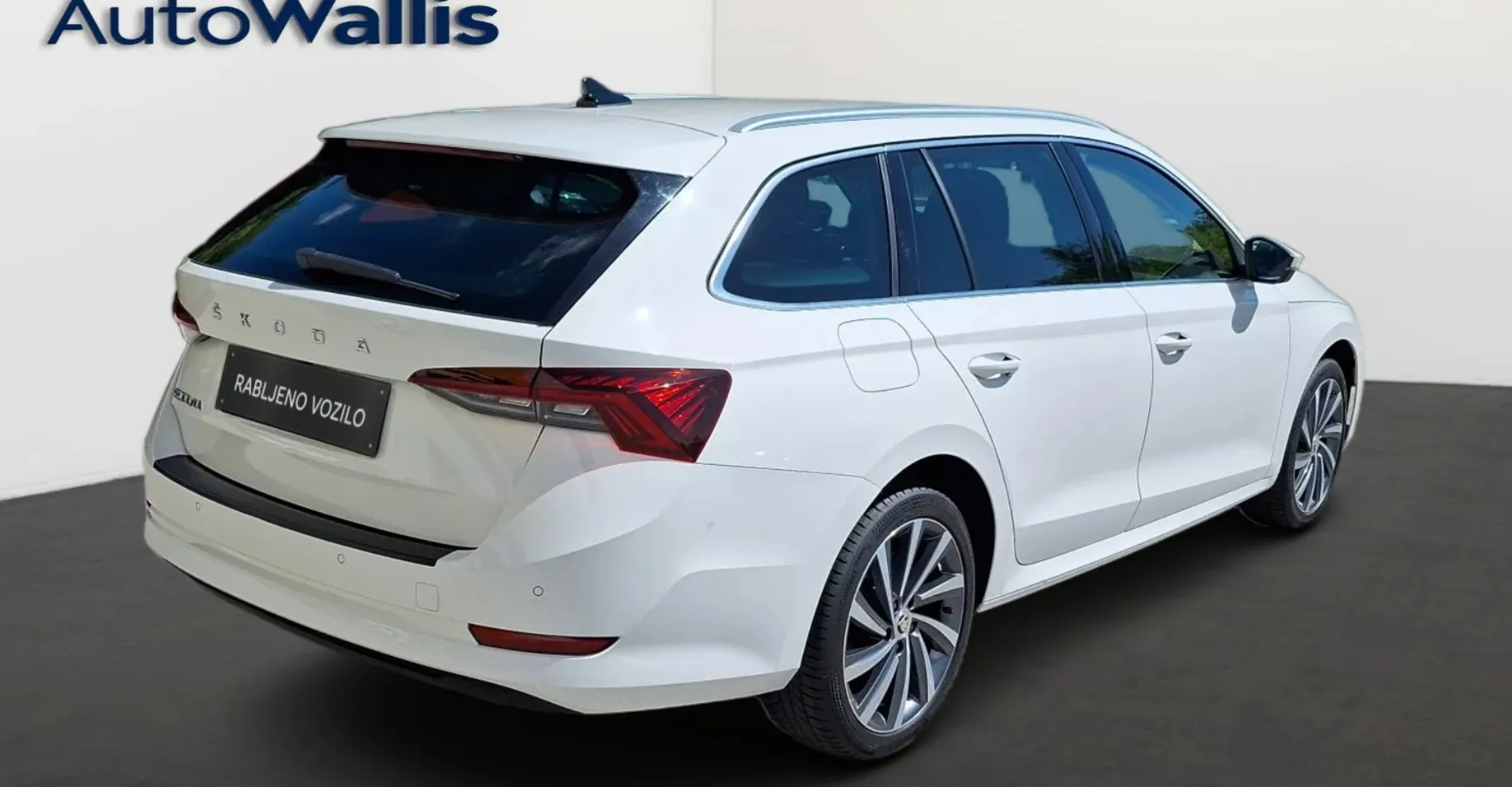 Zunanja slika - Škoda Octavia - Combi 2.0 TDI Style DSG - 5