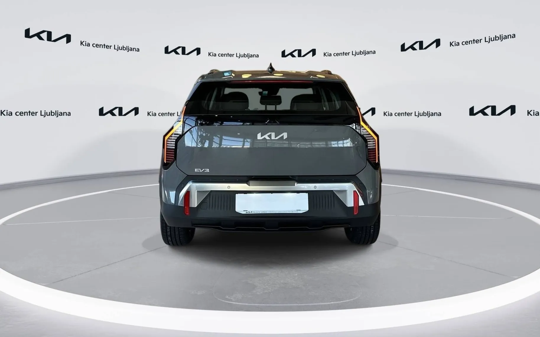 Zunanja slika - KIA EV3 - STAR 58.3 kWh baterija - 6