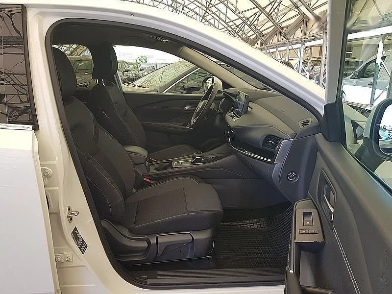 Zunanja slika - Nissan Qashqai - 1.3 DIG-T MHEV N-Connecta X-Tronic 1.LASTNIK - 10