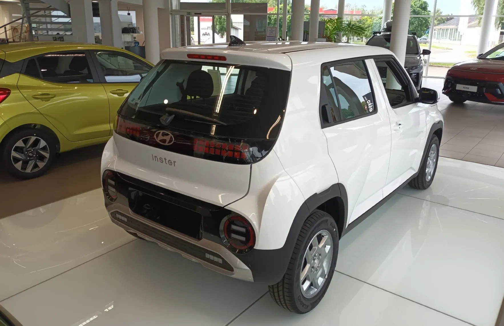 Zunanja slika - Hyundai Inster - 42 kWh - 4