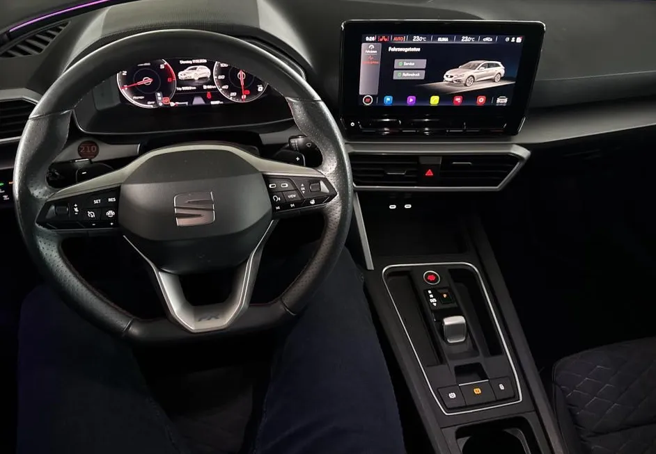 Zunanja slika - Seat Leon - ST 2.0 TDI FR DSG.NEMŠKI+4ALU.PANORAMA.GRE.SEDEŽEV - 9