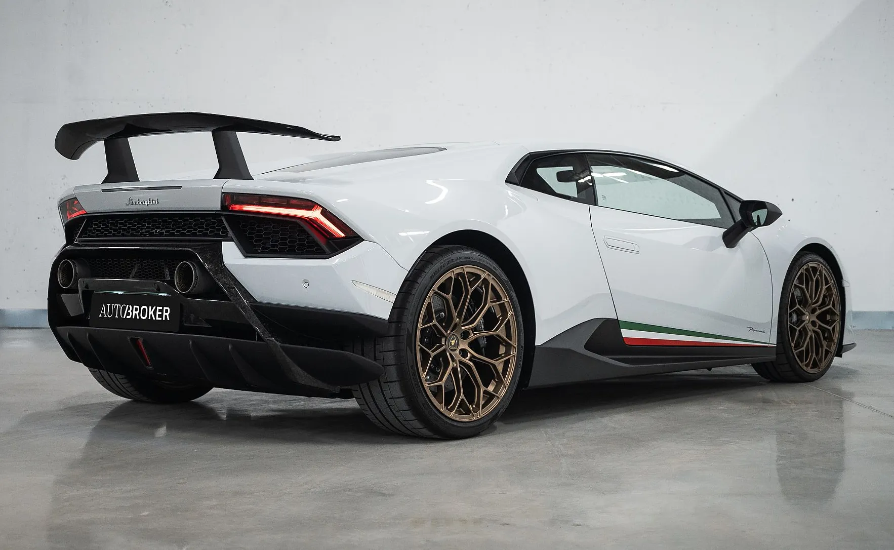 Zunanja slika - Lamborghini Huracan - Performante - 5