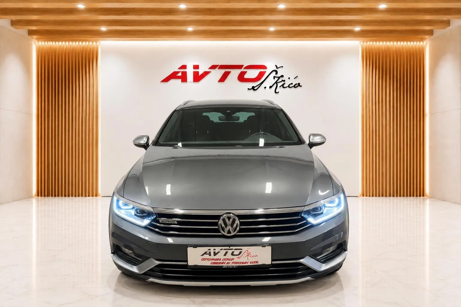Notranja slika - Volkswagen Passat Alltrack - 4motion 2.0 TDI-FULL LED-AVT-TEMPOMAT-NAVI-PDC - 7