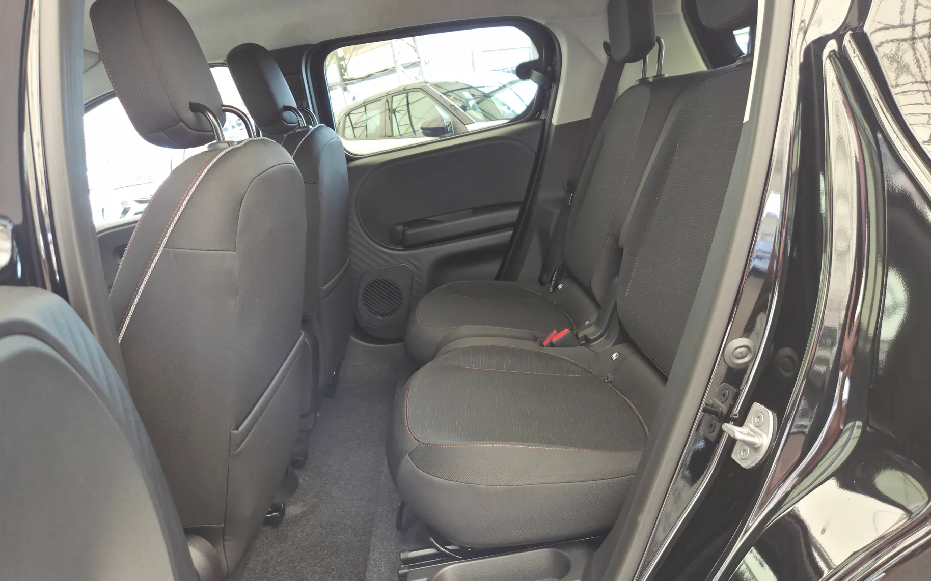 Zunanja slika - Renault Twingo - Techno E-Tech+Gretje sedežev - 24