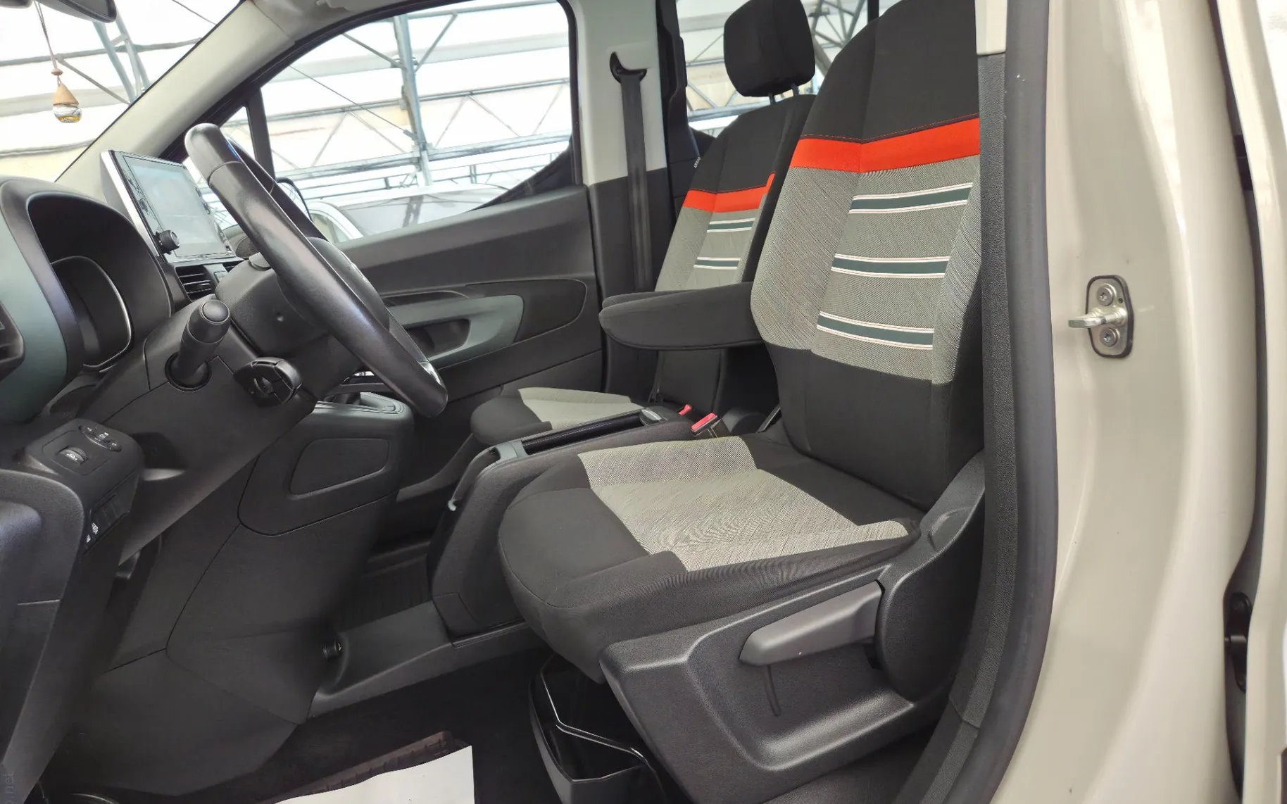 Zunanja slika - Citroën Berlingo - 1.5 BlueHDi 130 XTR 1.LASTNIK SLO. POREKLO - 9