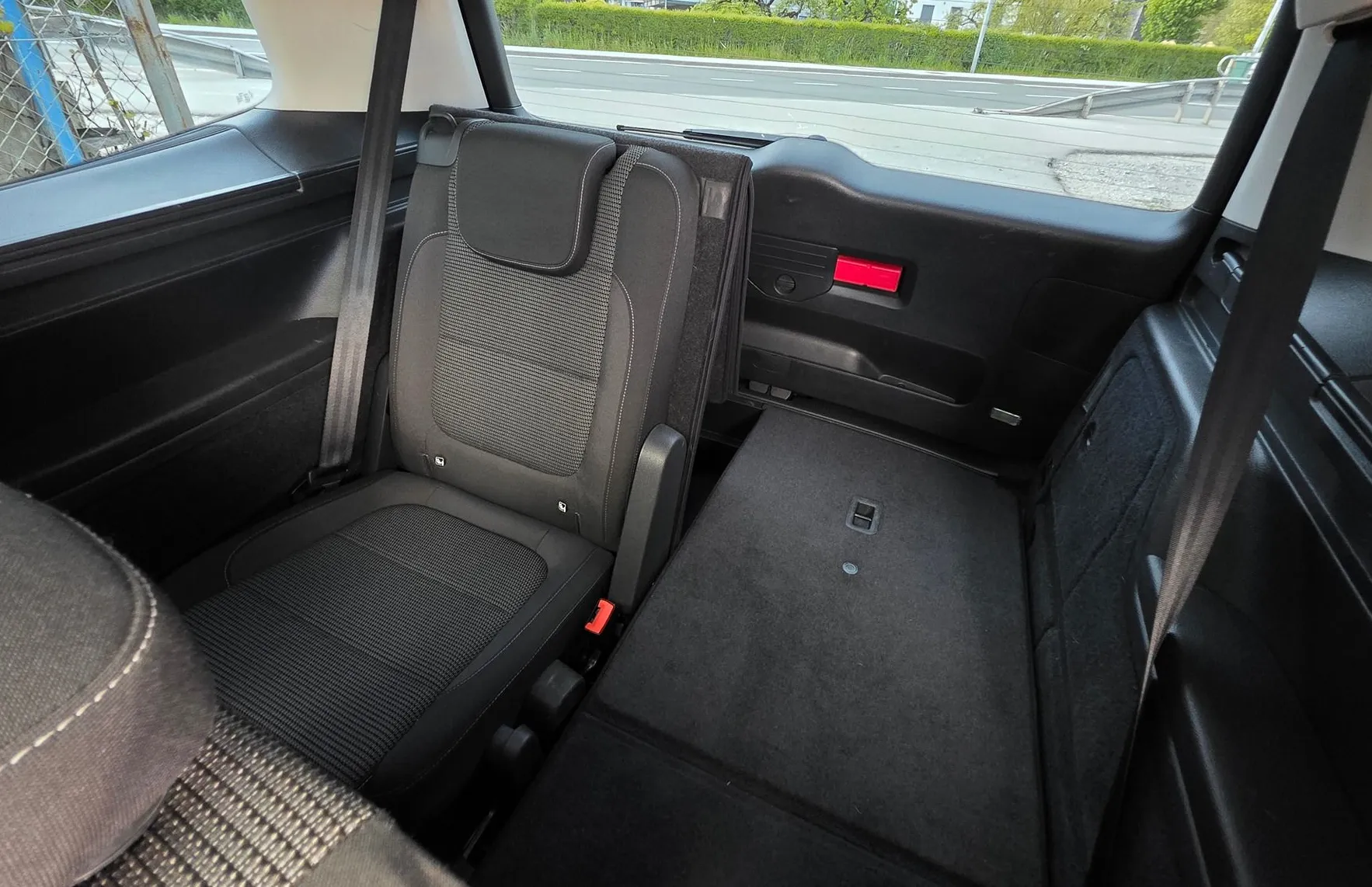 Zunanja slika - Volkswagen Sharan - 2.0 TDI BMT DSG 7 SEDEŽEV-LED-PANORAMA-KAMERA - 14