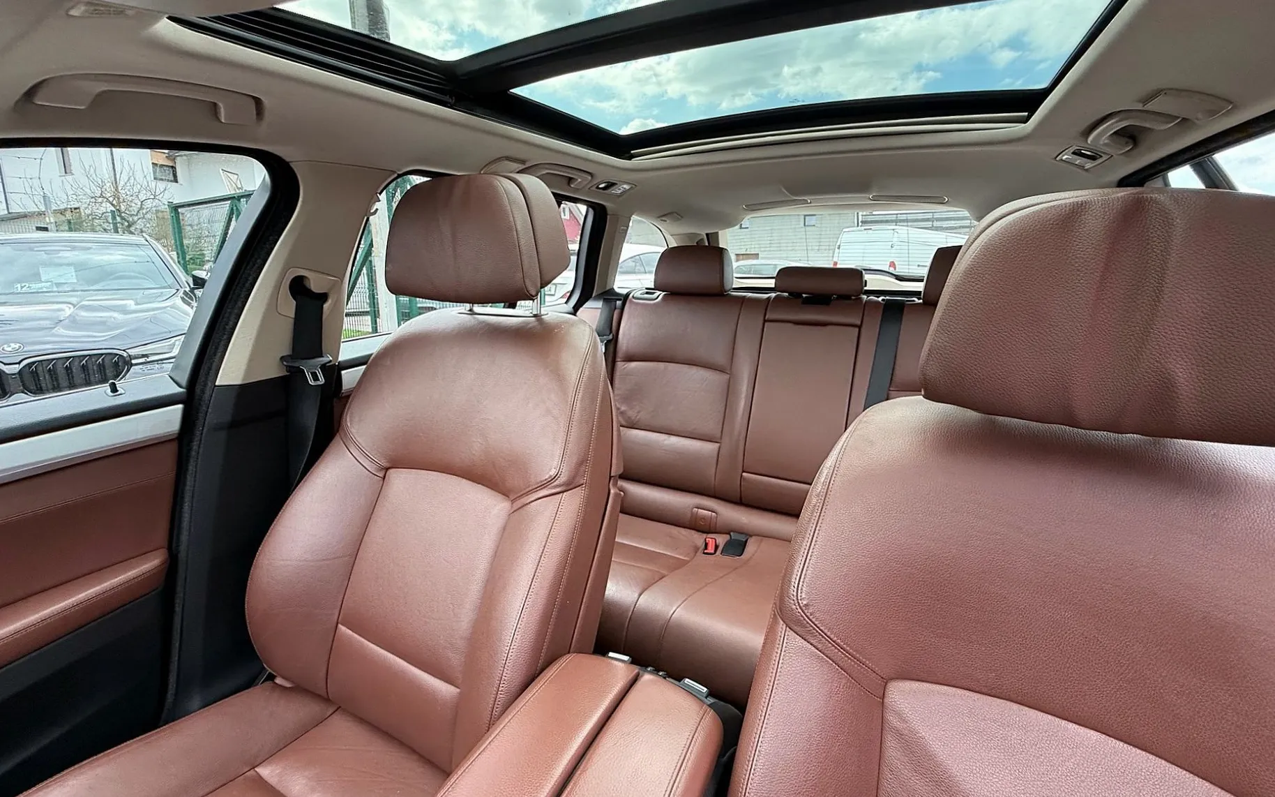 Zunanja slika - BMW Serija 5 - Touring: 525d AUT. LUXURY LiNE DIGITAL PANO HEADuP ALU 1 - 6